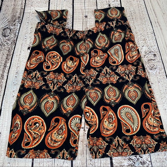 New Mix NWT black paisley legging One Size - Picture 2 of 2
